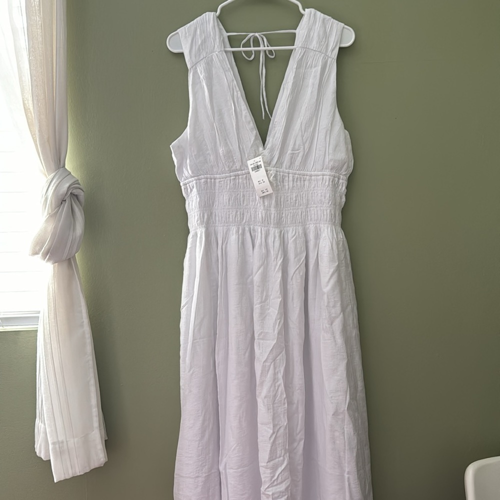 Crinkle Textured Smocked Waist
Maxi Dress